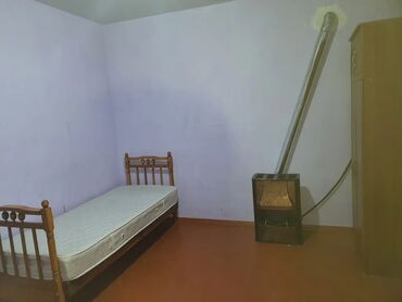 Qarajlar: 1 otaqlı, 25 kv. m