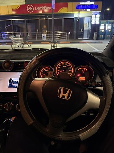 тесла андроид: Honda Fit: 2003 г., 1.3 л, Автомат, Бензин, Хэтчбэк — 5