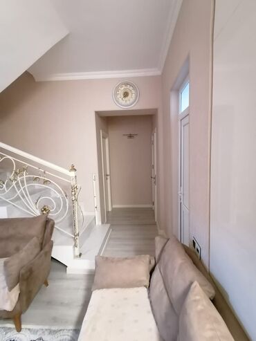 Həyət evləri və villaların satışı: Qaraçuxur qəs. 4 otaqlı, 130 kv. m, Orta təmir — 11