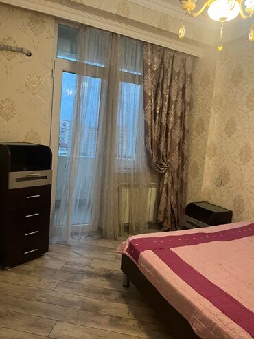 Uzunmüddətli kirayə mənzillər: 3 otaqlı mənzil – zövqlü interyer, hazır yaşayış - Plan: geniş qonaq — 6