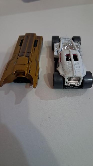 hot whels: 2 ədəd die-cast oyuncaq maşın dəsti 1-5azn - Miqyas: təxminən 1:64 - — 1
