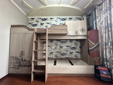 тумбочка для детских вещей: Двухъярусная детская кровать, ЛДСП, цвет - Коричневый