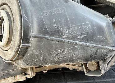 prius plus: Передняя левая фара Toyota 2011 г., Б/у, Оригинал, Япония — 2