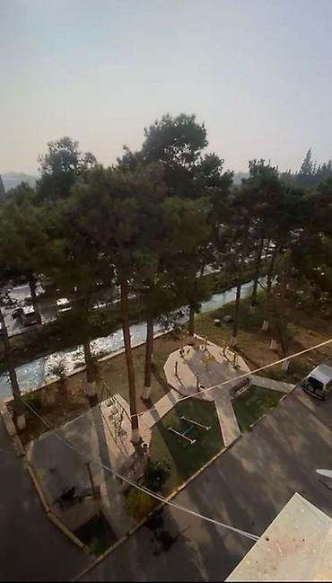 Köhnə tikili: Satılır: 3 otaqlı mənzil + 2 eyvan(balkon) + mətbəx Ponarama Mənzərə — 8