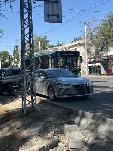 тайота 2005: Toyota Avalon: 2020 г., 2.5 л, Вариатор, Гибрид, Седан