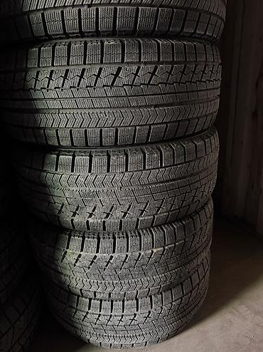 Шины 225 / 55 / R 17, Зима, Б/у, Комплект, Легковые, Япония, Bridgestone at lalafo.kg Шины 225 / 55 / R 17, Зима, Б/у, Комплект, Легковые, Япония, Bridgestone
