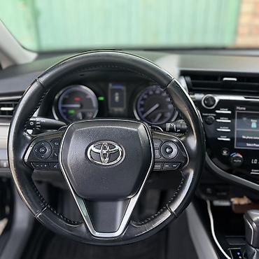 bad e5: Toyota Camry: 2019 г., 2.5 л, Автомат, Гибрид, Седан — 10