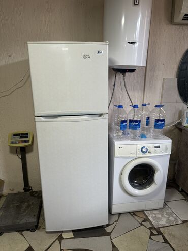 бойлер 100 л: Холодильник LG, Б/у, Двухкамерный, No frost, 60 * 170 * 60