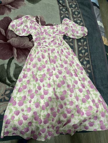 Вечерние платья: Вечернее платье, А-силуэт, Длинная модель, Атлас, С рукавами, С пайетками, M, XS, S — 17