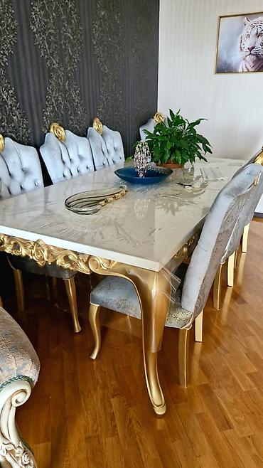 stol ev ucun: Qonaq dəsti 3800 azn Qiymətə daxildir 2 divan, 2 kreslo, masa dəsti 8 — 5