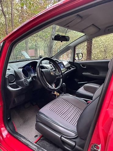 Продажа авто: Honda Fit: 2008 г., 1.5 л, Автомат, Бензин, Хэтчбэк — 4