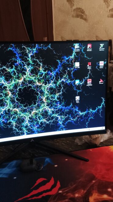 Masaüstü kompüterlər və iş stansiyaları: Gaming masaüstü kompüter komplekti Komponentlər: - Prosessor — 6