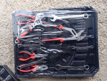 Avtoservis avadanlıqları: İki dirəkli avtomobil qaldıranı (Double Post Lift) Model: UE-2P4T — 11