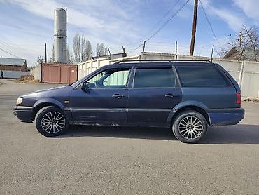 Volkswagen: Volkswagen Passat Variant: 1995 г., 1.8 л, Механика, Бензин, Универсал — 4