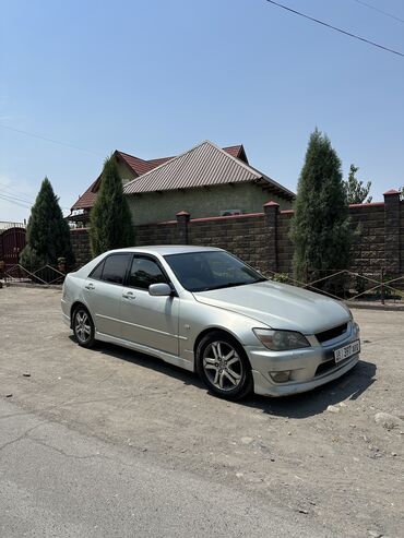 рассрочка авто без первоначального взноса: Toyota Altezza: 1999 г., 2 л, Автоматические, Бензин, Седан
