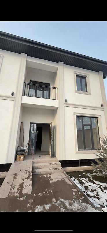 Продажа коттеджей и домов: Продаётся таунхаус в Кок-Жаре Общая площадь: 211 м² 🏠 Планировка: 1 — 13