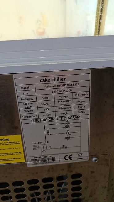 Soyuducu avadanlığı: Kofe-şirniyyat vitrin soyuducusu – Cake Chiller - Model: Aslanmakina — 4