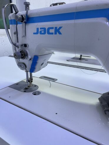 jack a5e: Швейная машина Jack, Вышивальная, Автомат