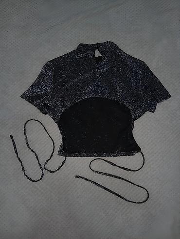 wild things: **Crni svetlucavi crop top sa otvorenim leđima** Efektan ženski crop — 2