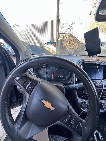 Chevrolet: Chevrolet Spark: 2019 г., 0.1 л, Автомат, Бензин, Хэтчбэк — 4