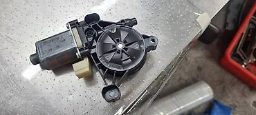 rolsue planeta: MOTORIC PODIZACA STAKLA ZA AUDI A3 - 5Q0959801B | Motoric podizaca — 2