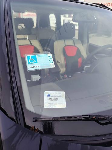 Nissan: Odličan i očuvan auto, dugo registrovan, redovno održavan, motor — 7