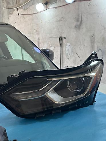 Ehtiyat hissələri: Komplekt, Yaxın və uzaq vuran işıqlar Chevrolet, Orijinal, ABŞ, Yeni — 4