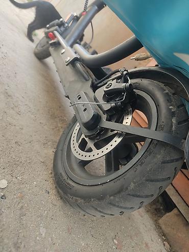 Elektrikli samokatlar: İşlənmiş Elektrik samokat 8", 251 - 350 Vt, 26 - 35 km/s, Ödənişli çatdırılma — 5