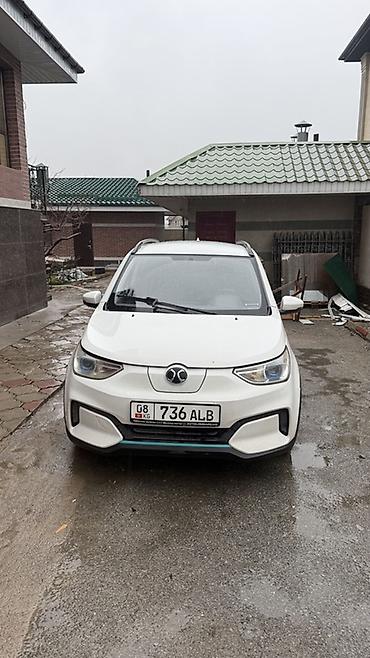 JAC: JAC : 2018 г., Автомат, Электромобиль, Хэтчбэк — 1