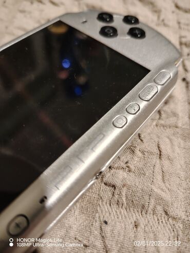 PSP (Sony PlayStation Portable): Original. "sony psp-3001 d-tokyo japan"® (( c i p o v a n )) — 16