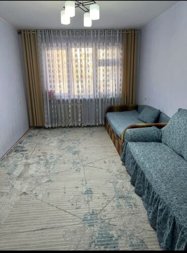 квартира 4 микрайон: 2 комнаты, 43 м², 104 серия, 1 этаж, Косметический ремонт
