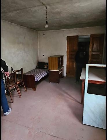 imislide satilan evler: 6 otaqlı, 5 kv. m, Kredit yoxdur, Təmirsiz — 3