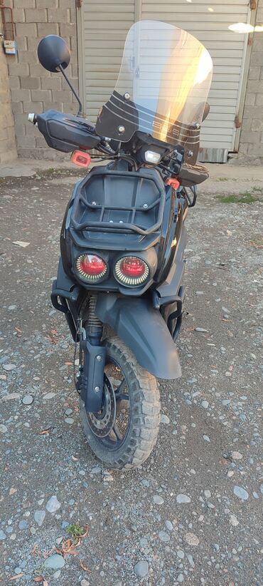 Скутеры: Макси-скутер Tank, 180 куб. см, Бензин, Б/у — 1