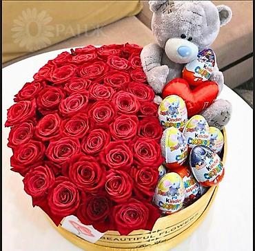 Подарки и сувениры: Подарочные композиции из шоколадок, цветов,мягких игрушек . ко — 6