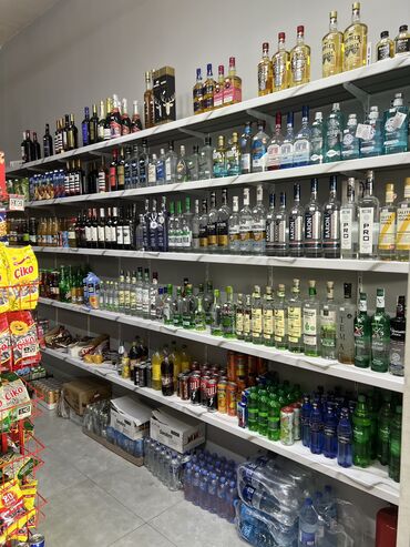 Mağazalar: Razinde market icare verilir.65kv her bir seraiti var.Post terminal — 7