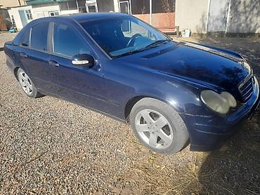 сешка зеленый: Mercedes-Benz C-Class: 2002 г., 2 л, Автомат, Бензин, Седан — 2