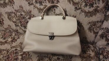 Çantalar: Brend əl çantaları,Roxy 20manat,qara dəri 7man,hermes ağ12man — 11