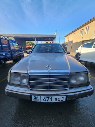 транспортер 3: Mercedes-Benz E-Class: 1992 г., 2.3 л, Механика, Бензин, Седан