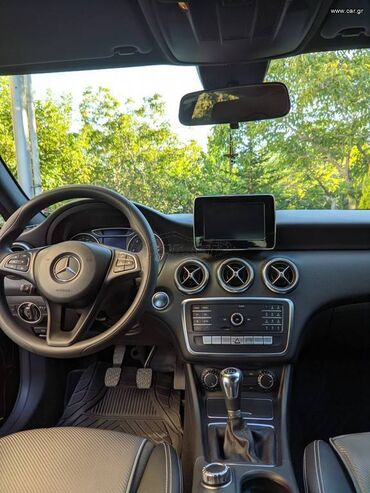 Mercedes-Benz: Mercedes-Benz A 160: 1.6 l. | 2017 έ. Χάτσμπακ — 13