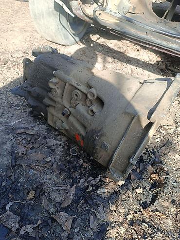 Другие автозапчасти: Запчасти запчасти запчасти БМВ Е34 BMW ! есть все! с документом at lalafo.kg — 10 Другие автозапчасти: Запчасти запчасти запчасти БМВ Е34 BMW ! есть все! с документом — 10