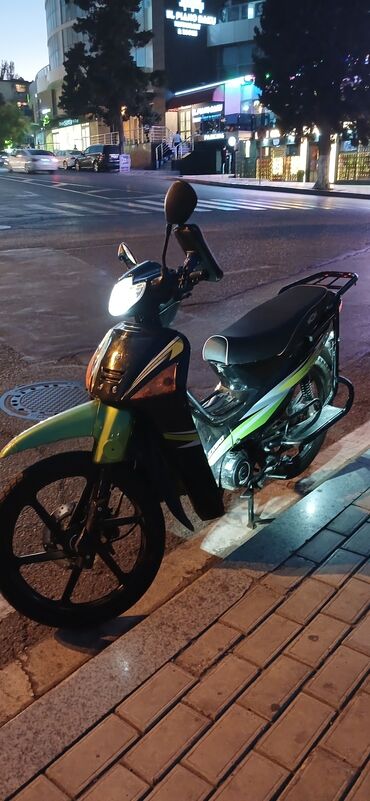 moped teker: 80 sm3, 2022 il, 12000 km