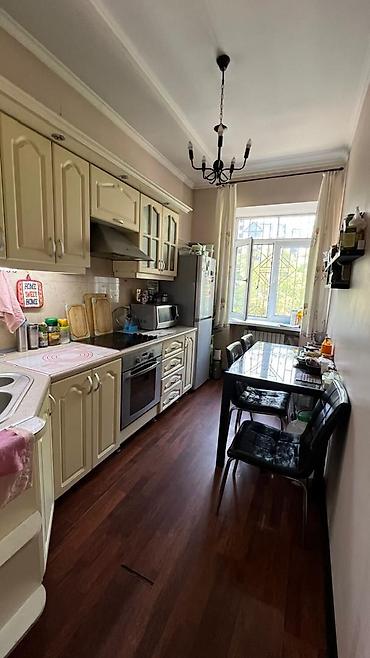 Продажа квартир: 3 комнаты, 72 м², Сталинка, 2 этаж — 14