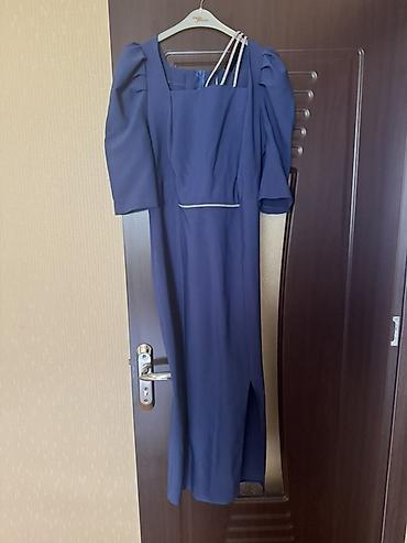 Ziyafət donları: Məhsul: Qadın gecə geyimi Təsvir: - Rəng: Qara - Material: Yumşaq — 1