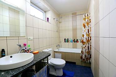 Продажа таунхаусов: Продаю уютный, благоустроенный, кирпичный дом р-н Киркомстром — 3