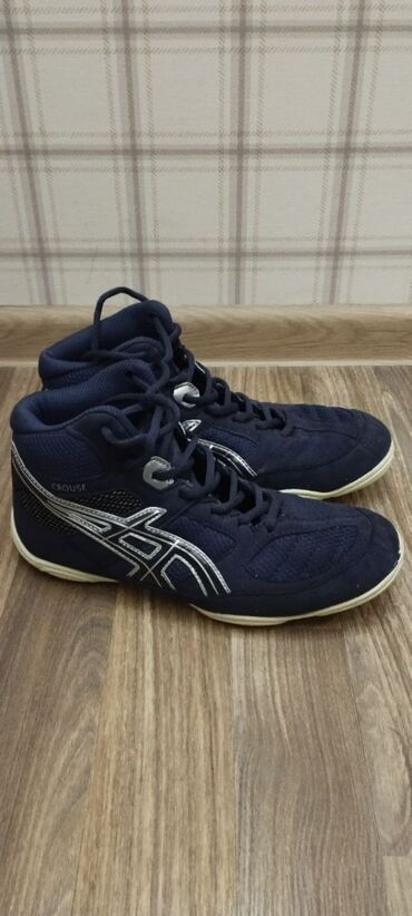 asics tiger борцовки: Борцовка. Состояние отличное. Размер 39-40