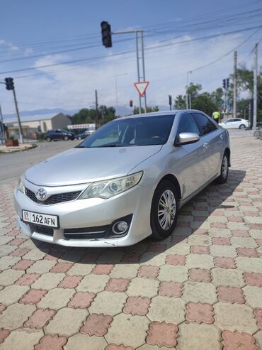 авто аврийном состоянии: Toyota Camry: 2013 г., 2.5 л, Автомат, Бензин, Седан