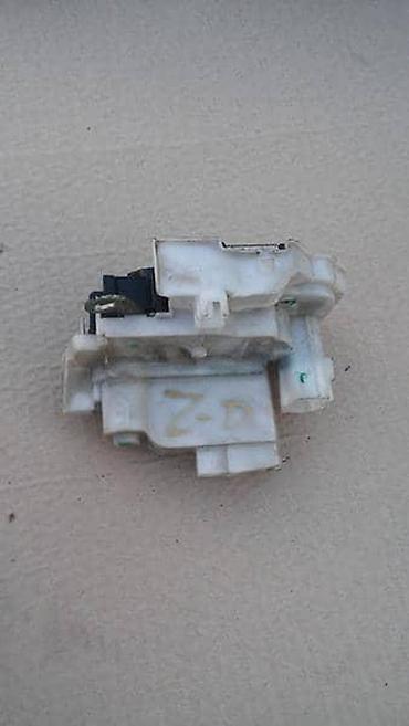 prekidac za motor: CENTRALNE BRAVE ZA ALFA ROMEO 159 | Centralne brave Alfa 159 — 1