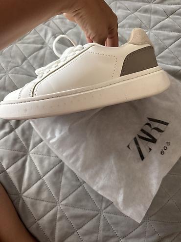 krosovkalar: Zara, Ölçü: 36, rəng - Ağ, Yeni — 2