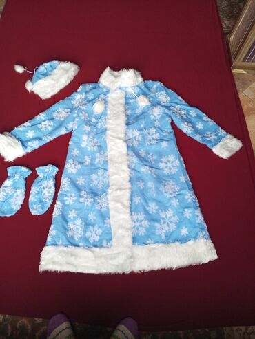 Карнавальные костюмы: Аренда комплект 5000сом. Цена на продажу 10000 сом. Костюм Деда Мороза — 9