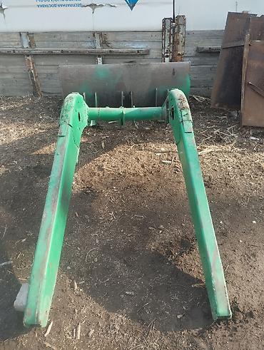 Фронтальные КУНы: Фронтальный погрузчик (рамка + ковш) - Комплект навесного — 2